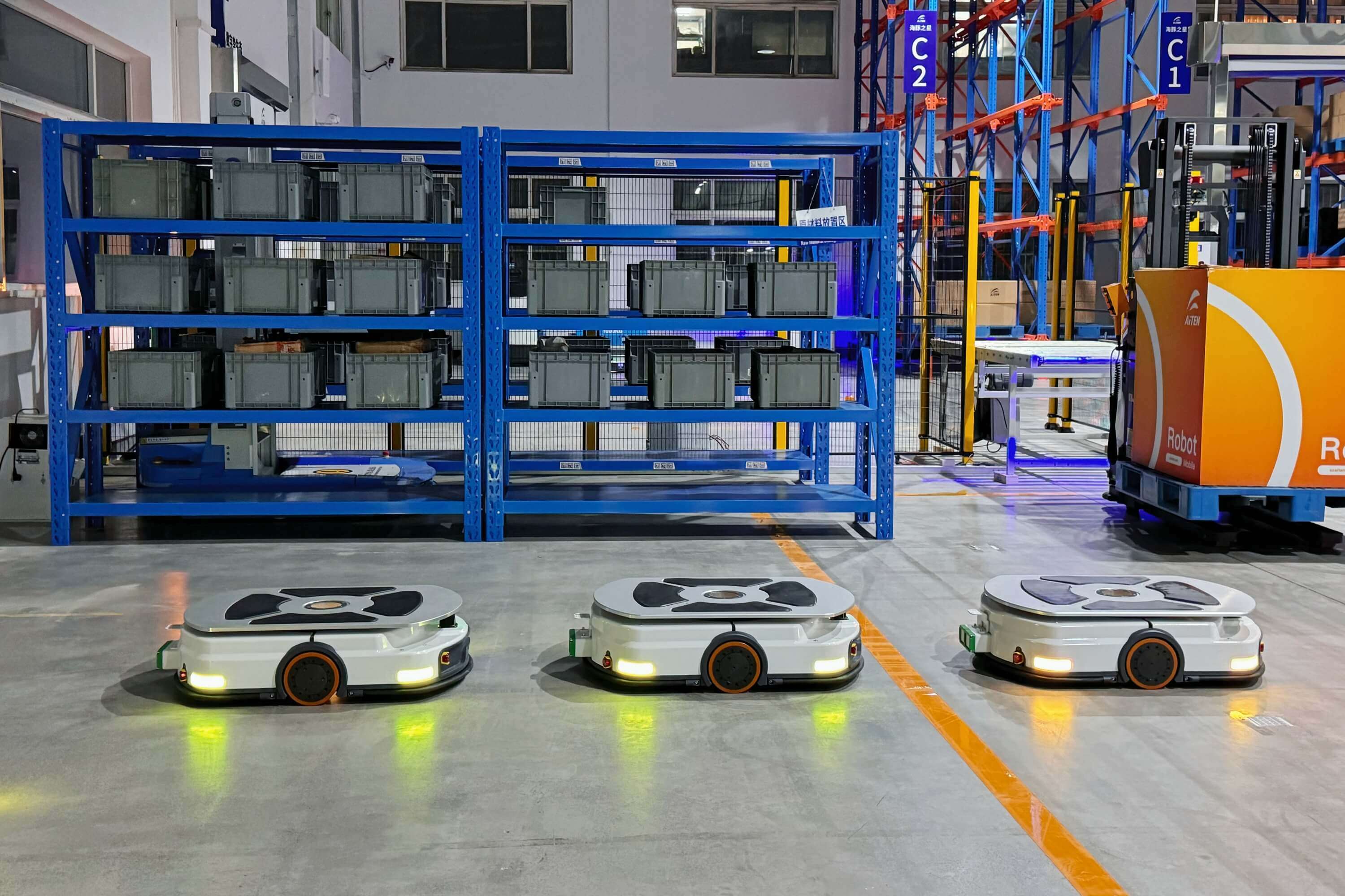 jiuyou.comAMR托盘搬运车：赋能仓库自动化托盘运输